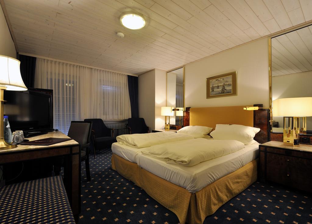 Hotel Zum Baecker Udenhain Экстерьер фото