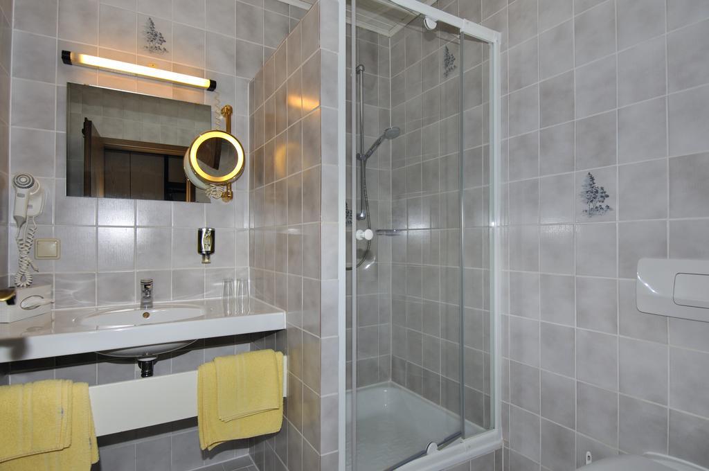 Hotel Zum Baecker Udenhain Экстерьер фото