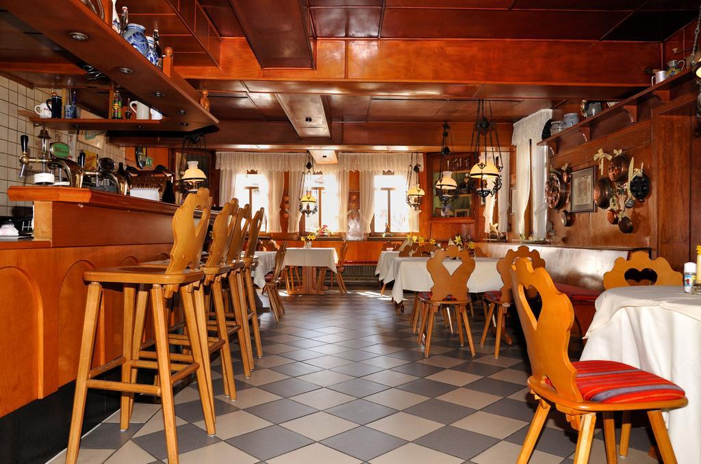 Hotel Zum Baecker Udenhain Экстерьер фото